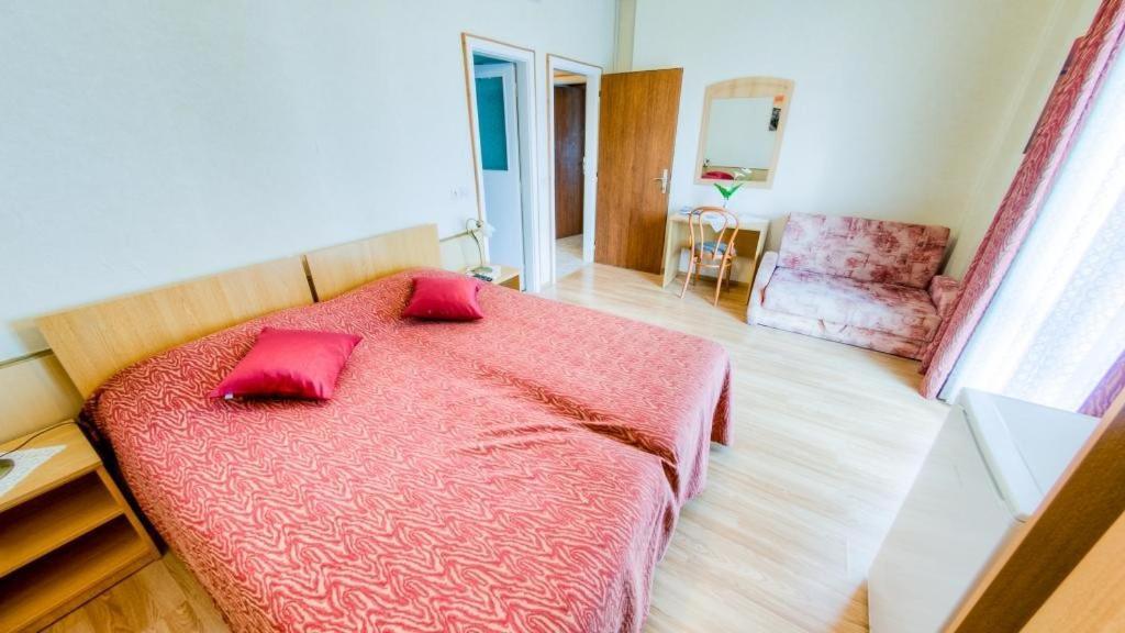 Guest House Villa Nina Mlini Cameră foto
